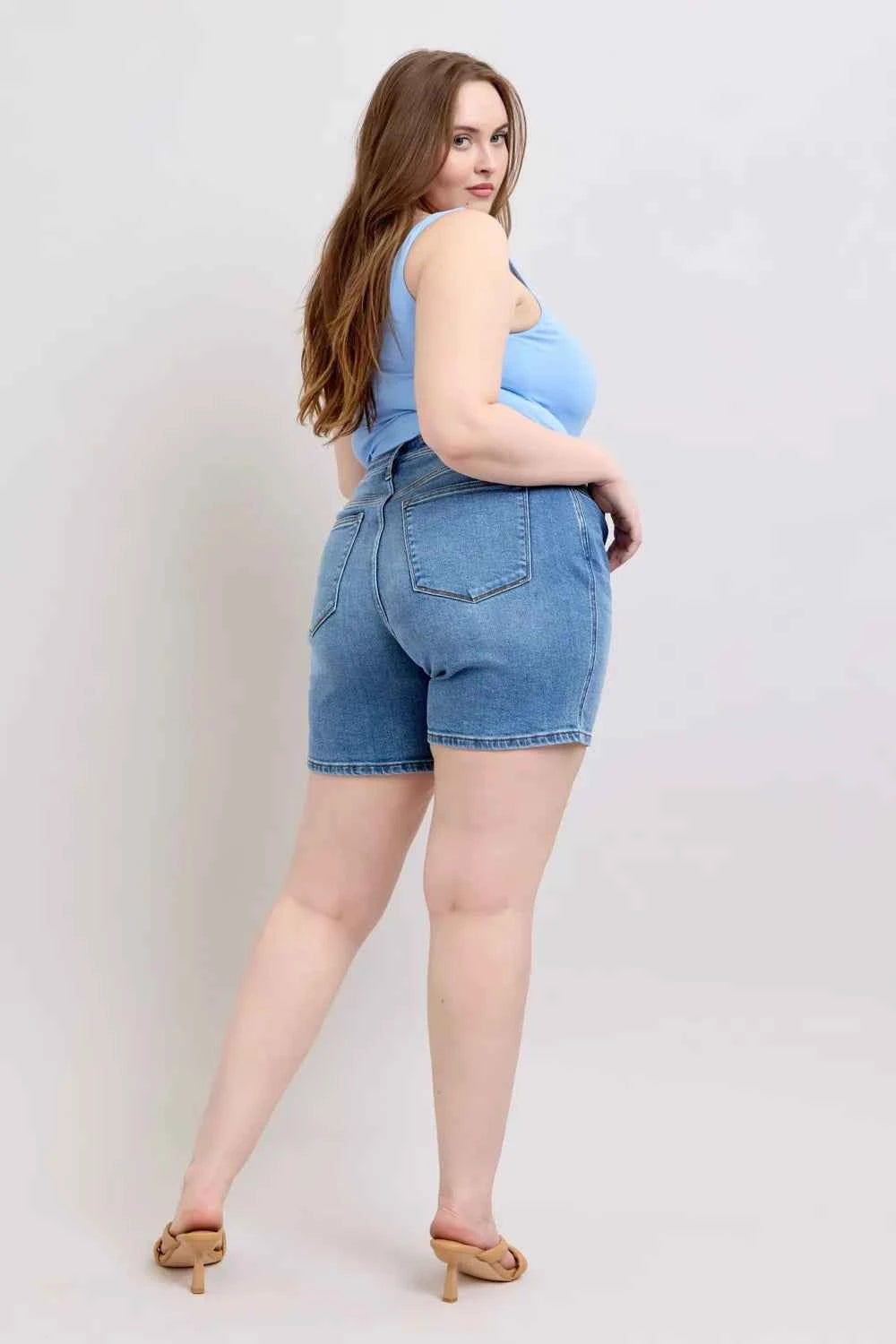 Women's Judy Blue 2-Button Denim Shorts with Pockets Medium Blue S-2XL