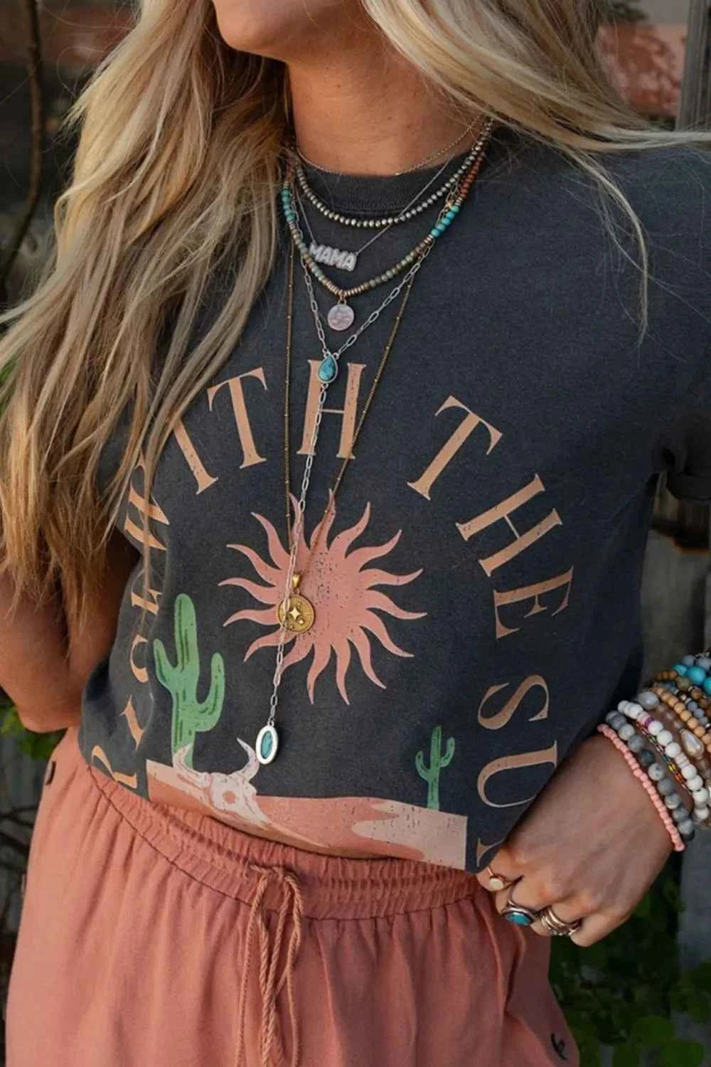 Women's RISE WITH THE SUN Graphic Round Neck Short Sleeve Tee Dark Gray S-XL