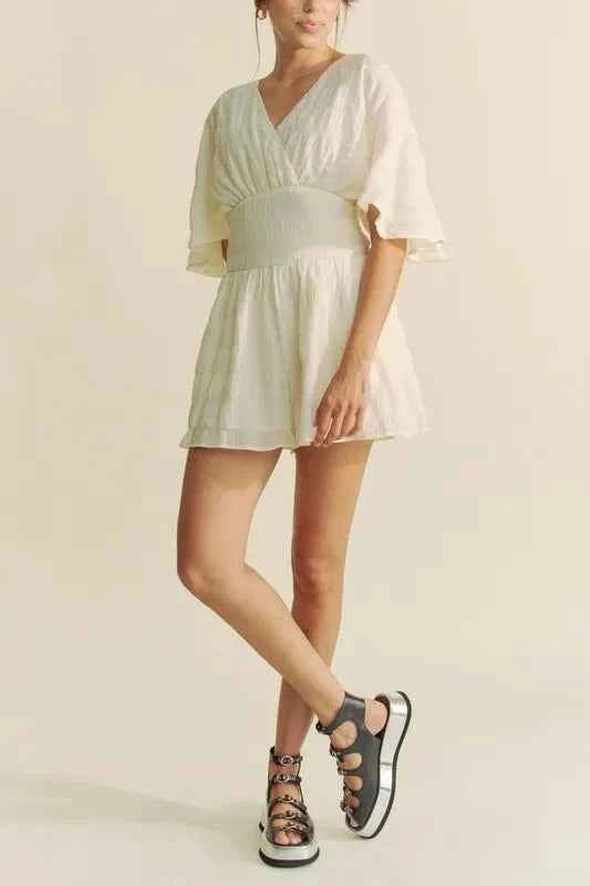 Davi & Dani Women's Batwing Sleeve Belted Romper Ruched Smocked Beach Cream L