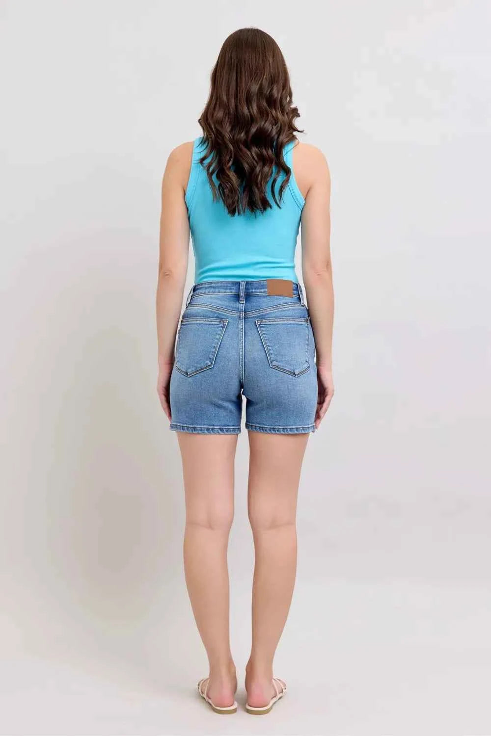 Women's Judy Blue 2-Button Denim Shorts with Pockets Medium Blue S-2XL
