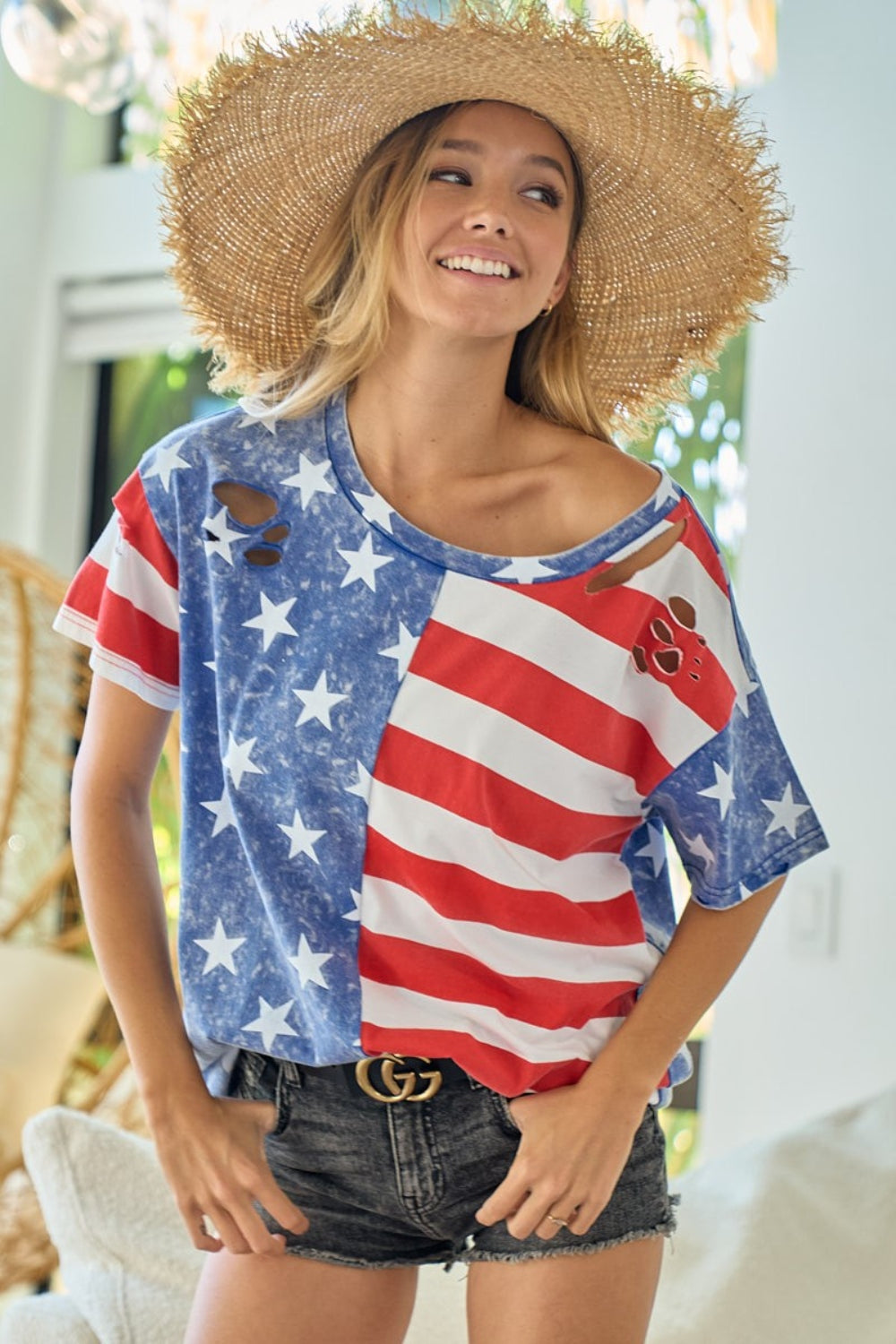 Women's Patriotic American Flag Distressed Short Sleeve T-Shirt Red White Blue