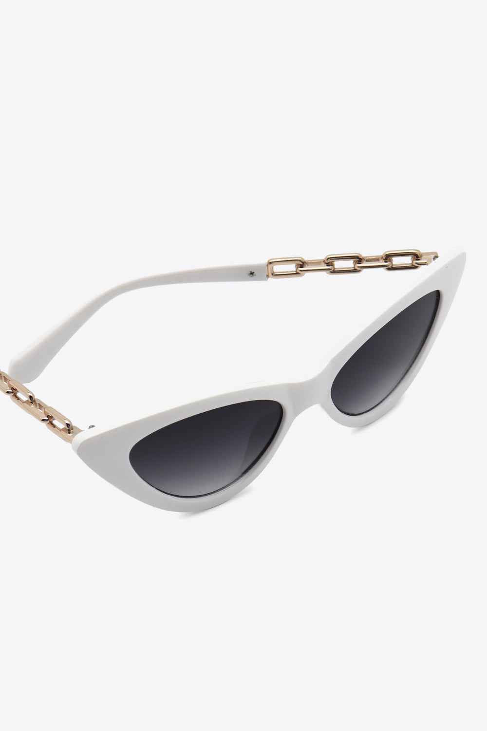 Women's Chain Detail Cat-Eye Sunglasses UV400 Coastal Deep Red Gray One Size