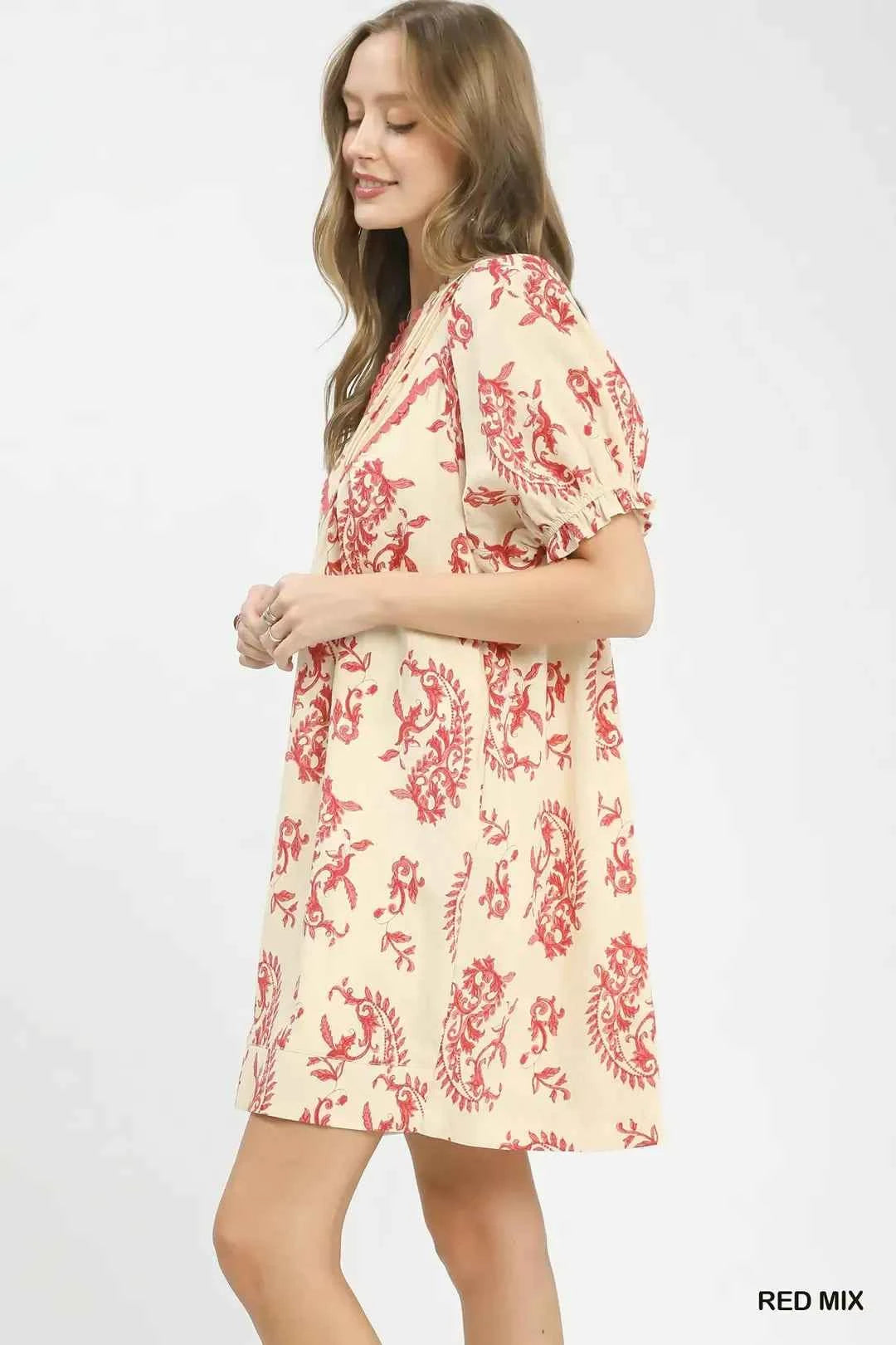 Women's Umgee Paisley Scallop Trim V-Neck Dress Lace Detail Red Beige Mix S-L