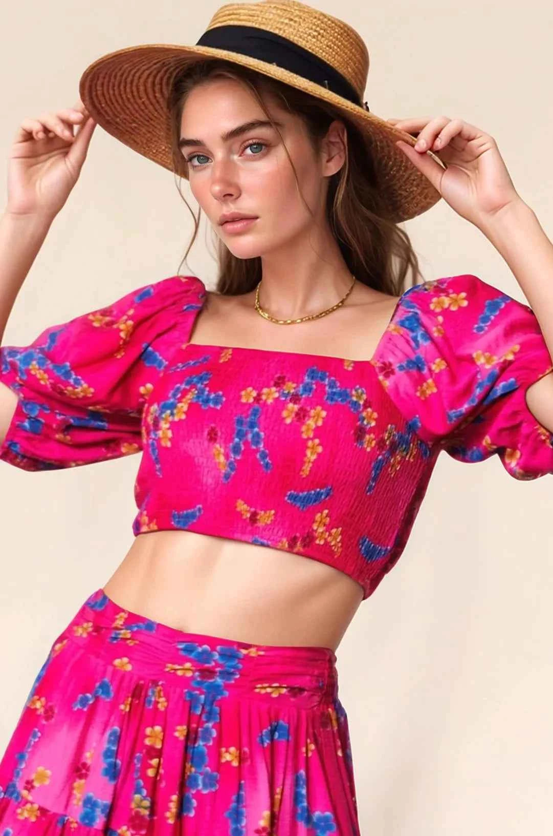 Davi & Dani Women's Smocked Bodice Puff Sleeve Floral Crop Top Candy Pink S-L CANDY PINK
