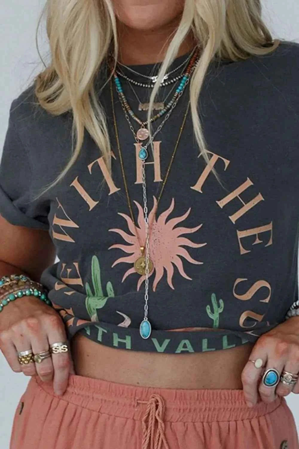 Women's RISE WITH THE SUN Graphic Round Neck Short Sleeve Tee Dark Gray S-XL