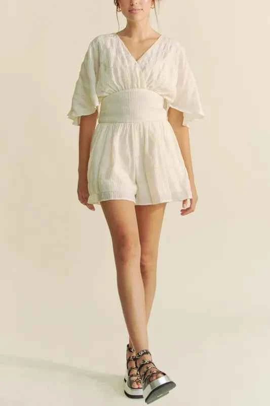 Davi & Dani Women's Batwing Sleeve Belted Romper Ruched Smocked Beach Cream L