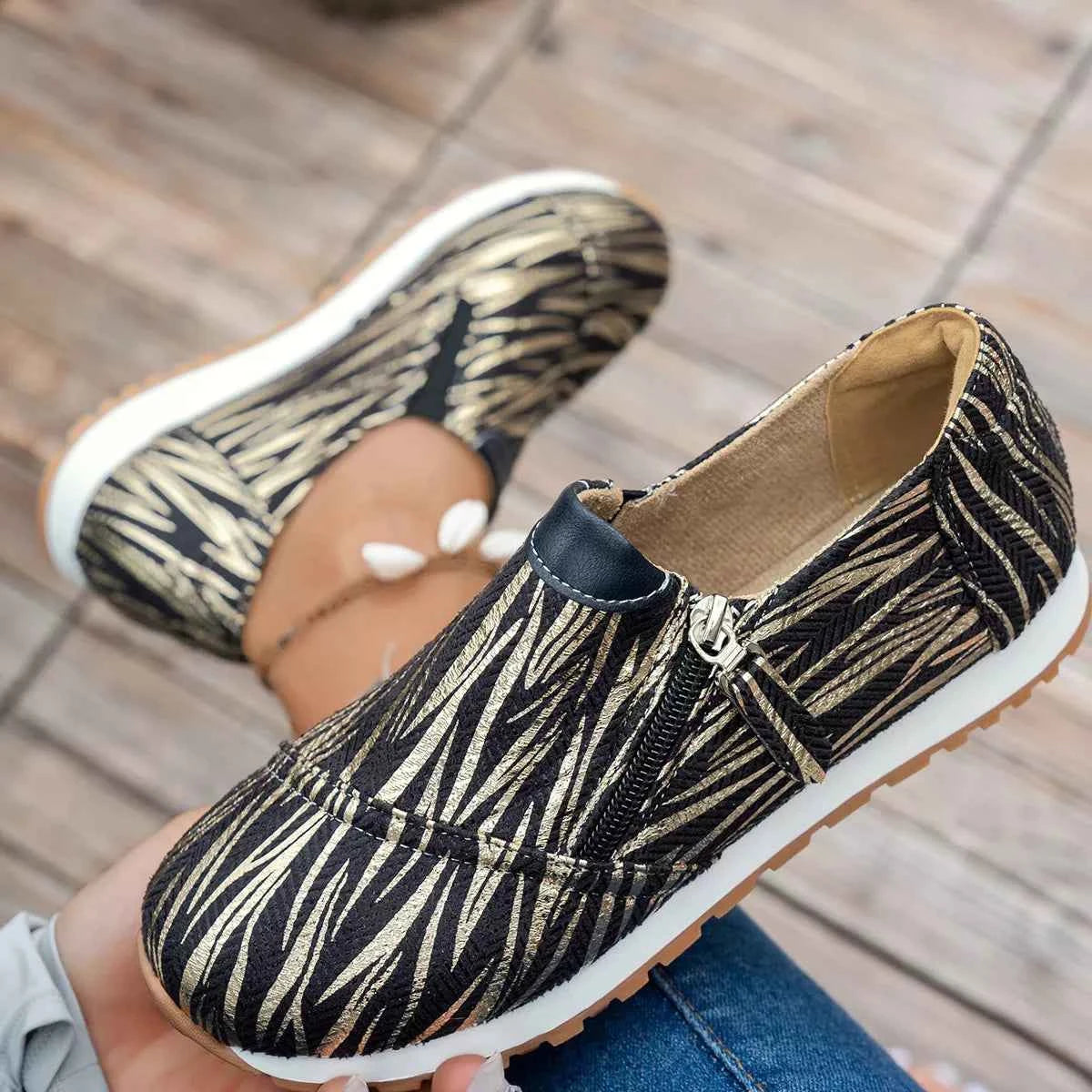 Women's Round Toe Zipper Detail Flat Slip-On Shoes Casual EU 36–43 (US 5–11)