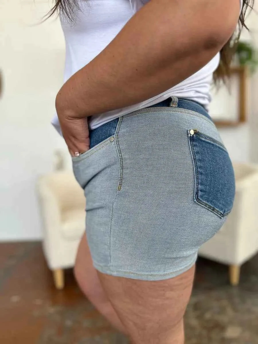 Women's Judy Blue Color Block Denim Shorts Pockets Light Medium Wash S-3XL