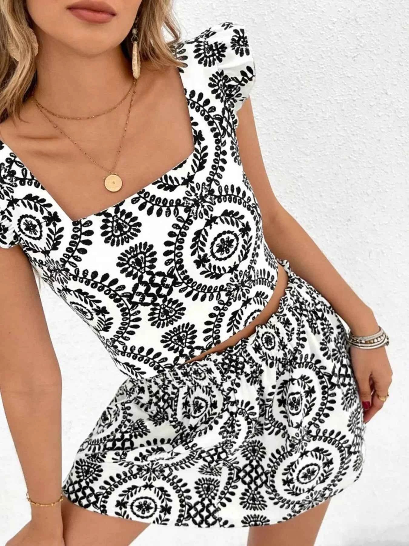 Women's Printed Ruffle Trim Crop Top & Shorts Matching Two-Piece Set Black XS-L