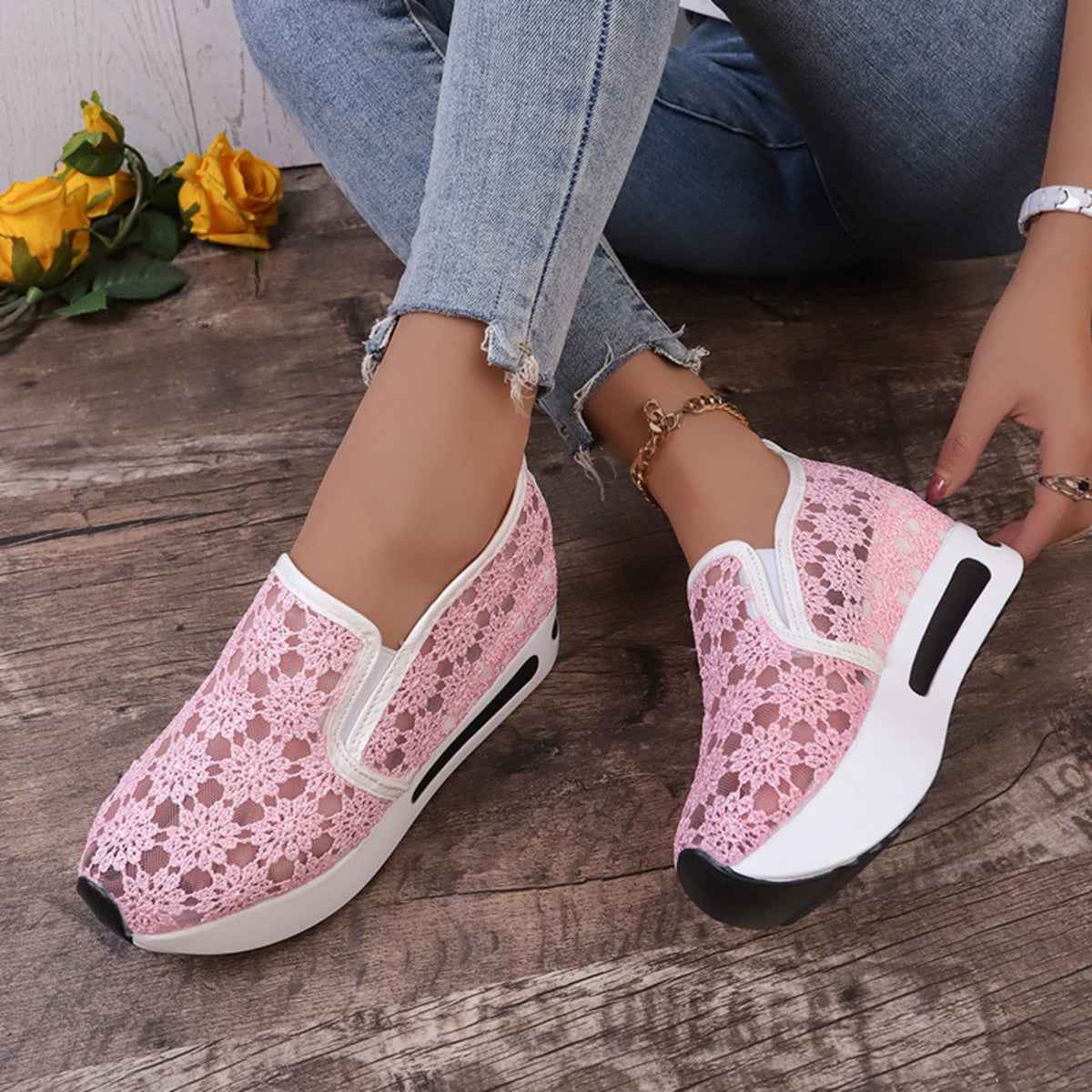 Women's Floral Lace Breathable Mesh Slip-On Mid Heel Shoes US 5-11 Pink